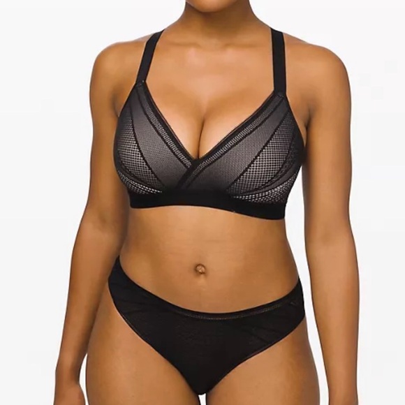 lululemon athletica Black Strappy Mesh Bra - Picture 4 of 12